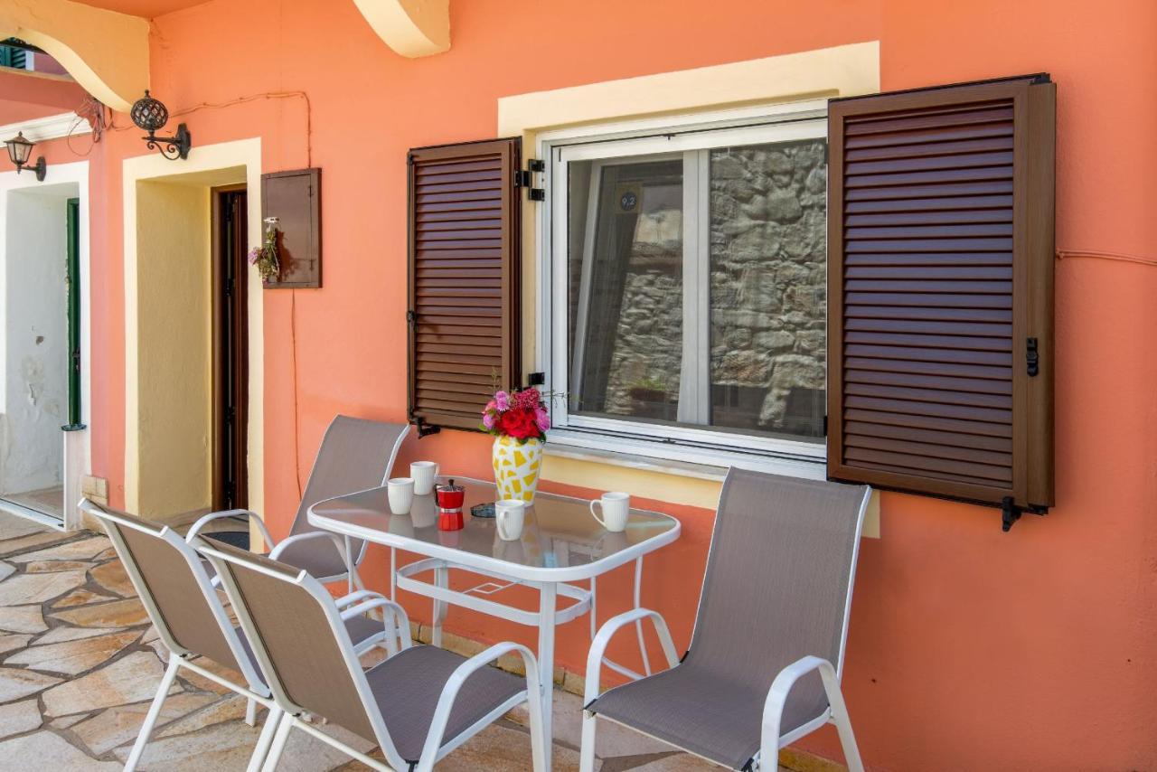 Apartment Nina Gaios